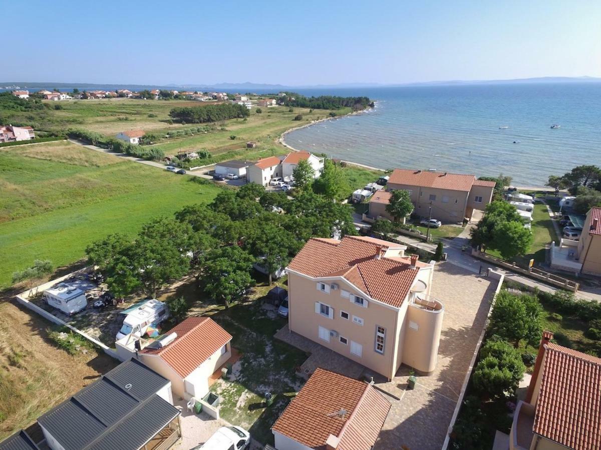 Apartments Medanic - Private Pool Privlaka  Exterior foto