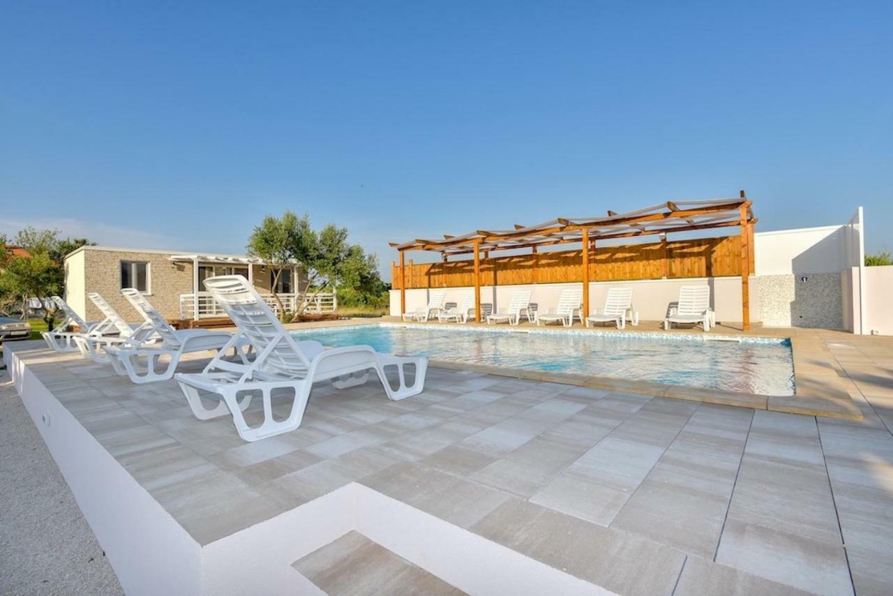 Apartments Medanic - Private Pool Privlaka  Exterior foto