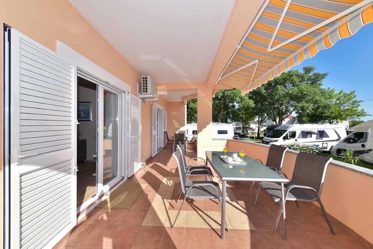 Apartments Medanic - Private Pool Privlaka  Exterior foto